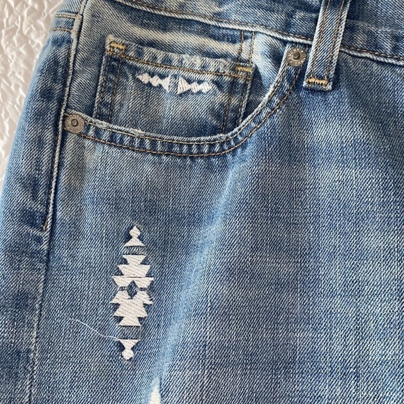 Lucky Brand Sienna Slim Boyfriend Distressed Jean - Picture 8 of 16